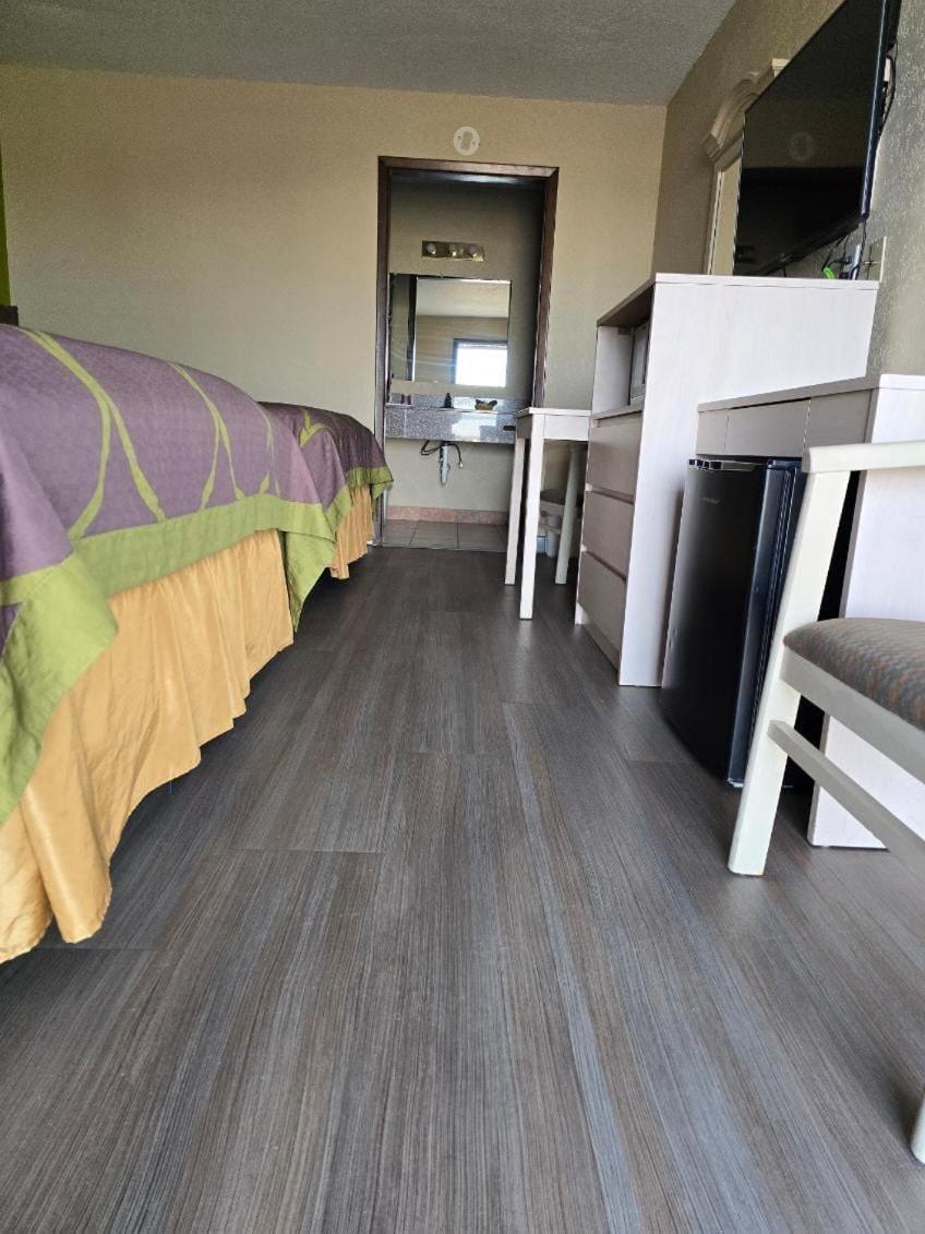 Lodge Usa Motel Guymon Экстерьер фото