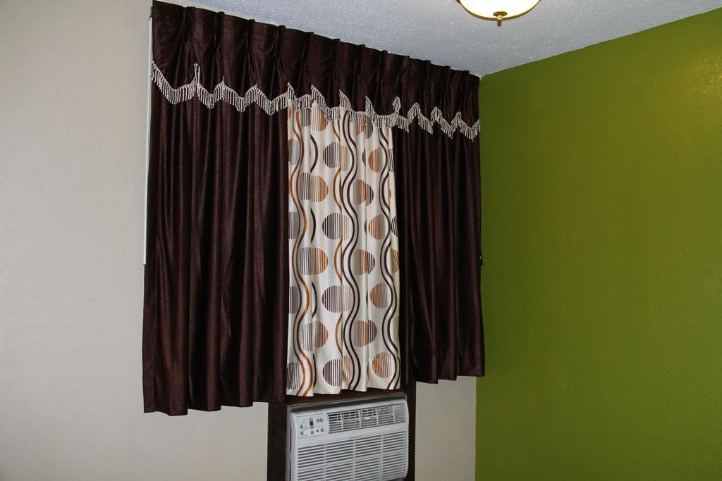 Lodge Usa Motel Guymon Экстерьер фото